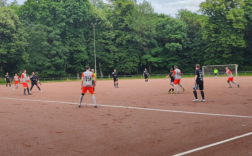 Niederlage im Derby
