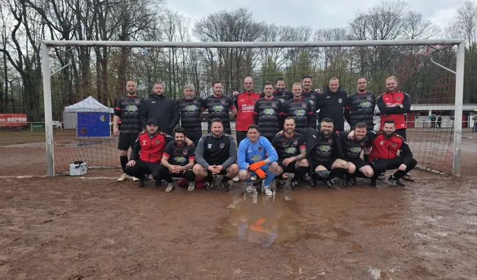 Tai Wazee : Wacker Gladbeck